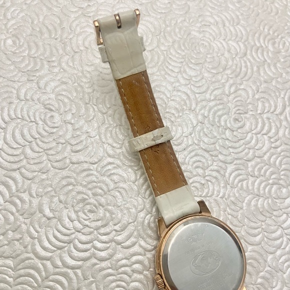 Gorgeous Rotary Mother of Pearl Dial Crystal Bezel Moon Phase Watch LS00164/41 - Picture 14 of 15